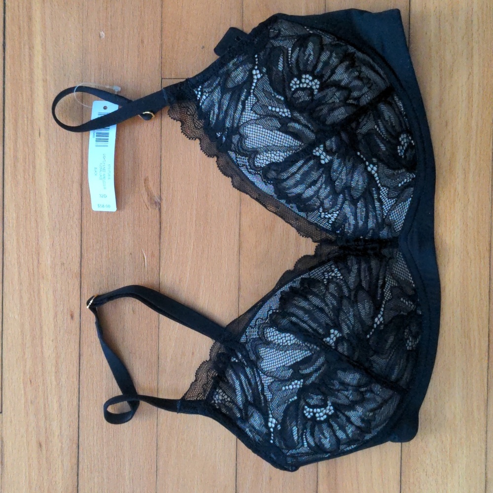 Soma Lightly Lined Wireless Floral Lace Bra 32D
